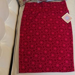 NWT Lularoe Cassie Skirt / Top / Scarf